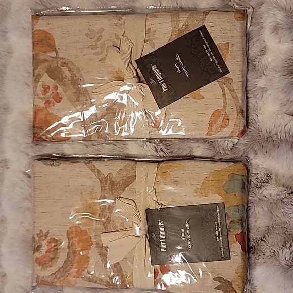 Pier 1 Bedding Pier King Size Comforter 2 King Size Shams Poshmark
